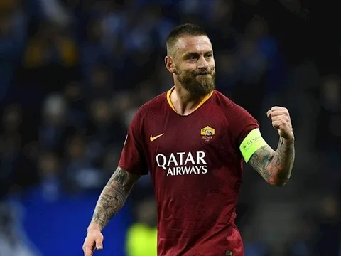 Rời AS Roma, De Rossi cay đắng thừa nhận sự thật phũ phàng