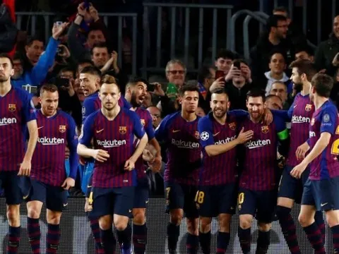 Rời Camp Nou, "siêu tiền vệ" từ chối Man Utd, chọn bến đỗ không ngờ