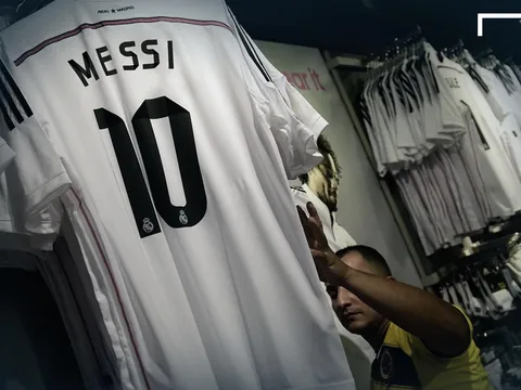 Những 'cú lừa' công phu của bóng đá thế giới trong ngày Cá tháng tư