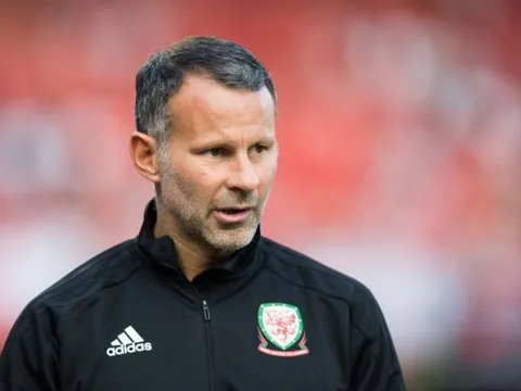 Ryan Giggs muốn Man Utd học "hàng xóm" một điều để xứng bá nước Anh