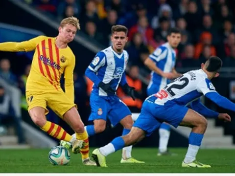 De Jong đã ám Barca ra sao trong trận derby xứ Catalan?