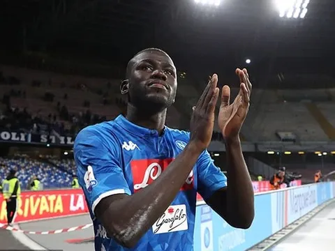 Sẵn sàng khiến Man Utd bẽ mặt, Man City đánh tiếng muốn siêu trung vệ