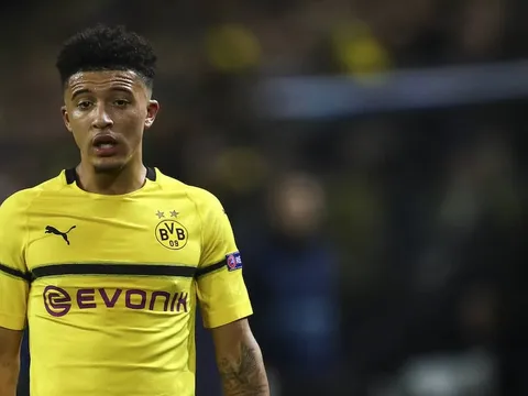 Man Utd nên quên Jadon Sancho để tất tay với "quyết định khó hiểu" của Sarri