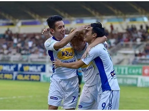 Sao ĐT Việt Nam rực sáng, HAGL thắng tưng bừng ngay Phố Biển