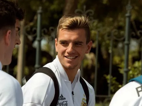 Sao Real Betis phớt lờ động thái của hai "gã khổng lồ" Tây Ban Nha