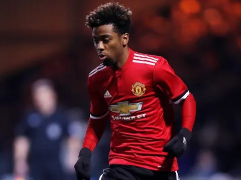 Sao trẻ cân nhắc rời Man Utd
