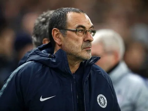 3 lý do Chelsea nên giữ Sarri cho mùa giải tới