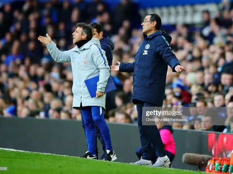 Maurizio Sarri lên tiếng bảo vệ Roman Abramovich