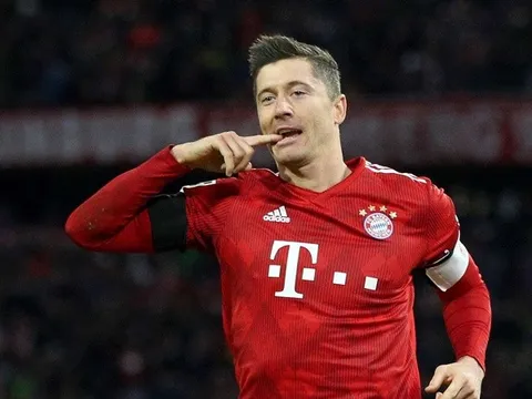 Sát thủ Bayern cán cột mốc khủng sau trận thắng hủy diệt