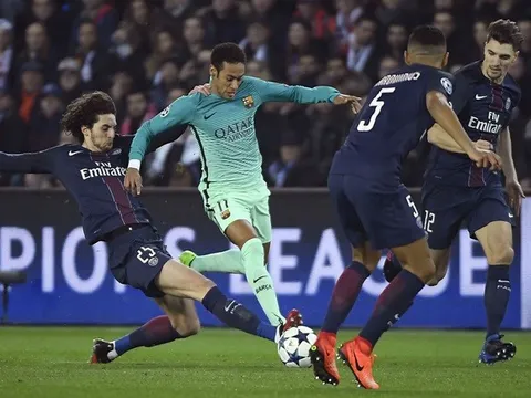 Sau tất cả, "kẻ nổi loạn" PSG đã đưa ra chọn lựa giữa Man Utd và Barca
