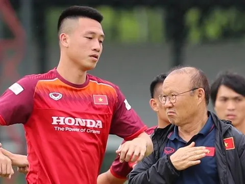 Sau Trọng Hoàng, Đình Trọng, thầy Park tiếp tục nhận tin không vui từ 1 cái tên