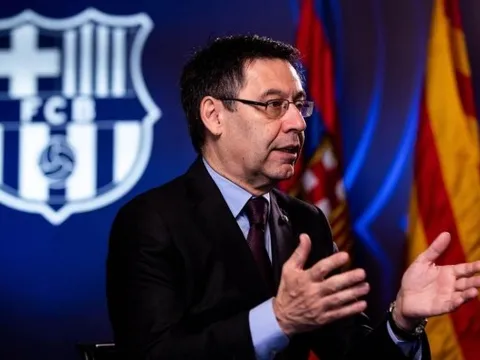 "Sếp lớn" Barca lên tiếng, "bom tấn" đếm ngày lên đường đến Man Utd?