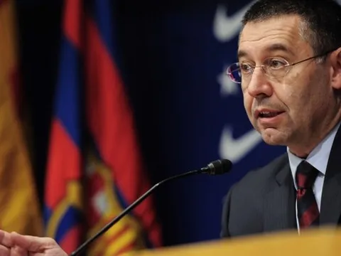 "Sếp lớn" lên tiếng, Barca đánh bại M.U, đón 2 "bom tấn" về Camp Nou