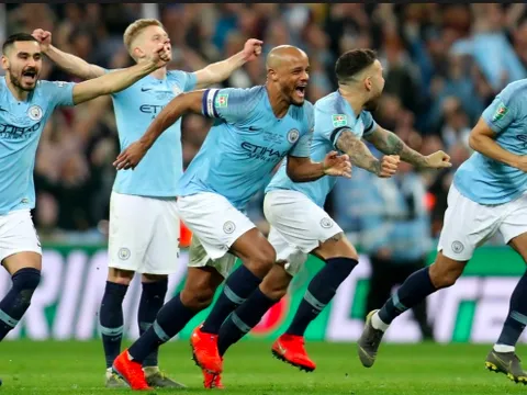 Sếp lớn tiết lộ kế hoạch "đầy phấn khích" cho đội hình Man City