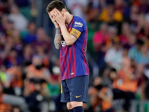 Và bây giờ ai sẽ là người phải xin lỗi Messi?