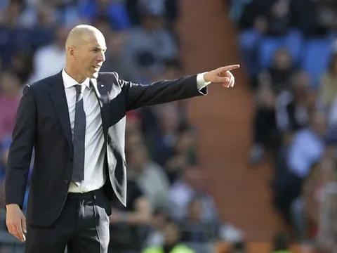 "Siêu trung vệ" báo tin mừng cho Zidane và Real Madrid