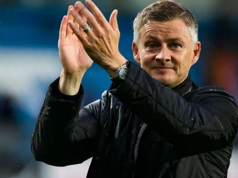 200 lần thu hồi bóng, 127 lần phá bóng - cầu thủ 21 tuổi này sẽ hoàn hảo với Man Utd