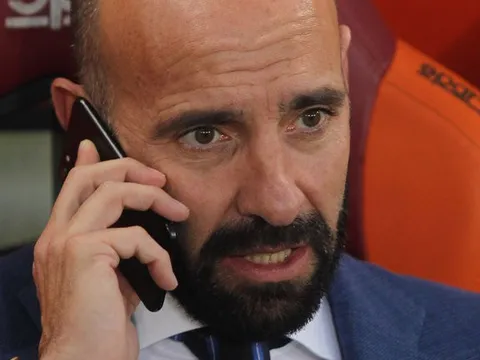 Rời khỏi Roma, ''Phù thủy chuyển nhượng'' sẽ tới Arsenal?