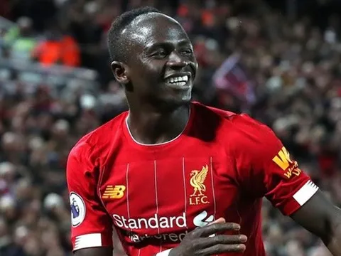 Liverpool sẽ sánh ngang thành tích bất bại của Arsenal