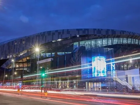 Sân nhà mới của Tottenham hoành tráng như thế nào?