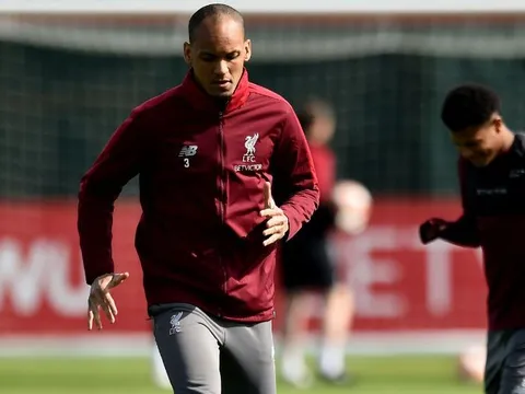 Lần hiếm hoi, dàn sao để lộ bộ mặt này trước đại chiến sinh tử