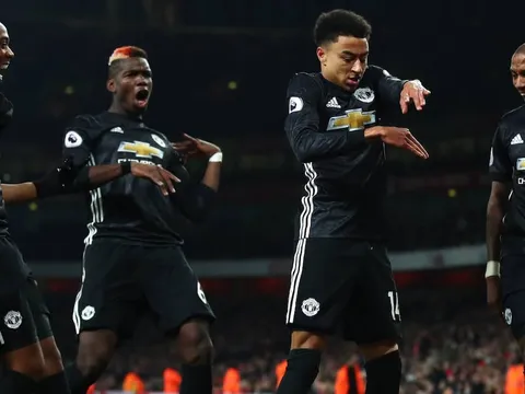 Smalling: "Cậu ấy chạy khắp mặt sân và tạo khoảng trống cho Man Utd"