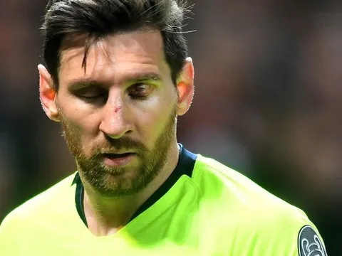 NÓNG: Smalling tiết lộ lời Messi nói sau pha va chạm kinh hoàng