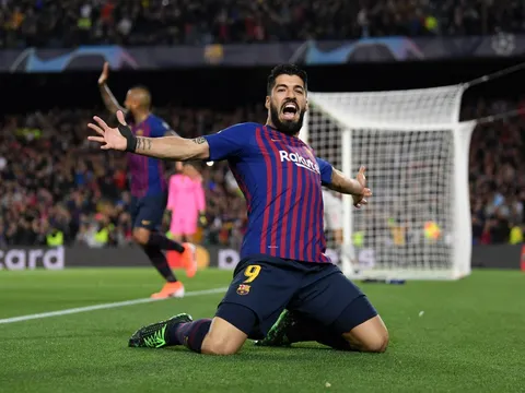 Sợ "ăn chai", Suarez hứa sẽ "ngoan" tại Anfield