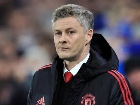 Sốc! Man Utd khủng hoảng là lỗi của... Solskjaer