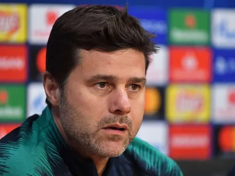 SỐC: Phóng viên hỏi 1 câu, Pochettino đập bàn rời phòng họp báo