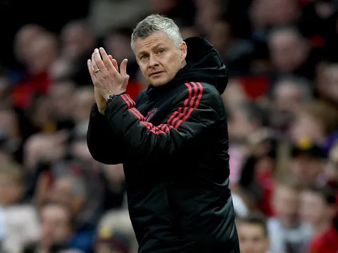 Man Utd thắng khó, Shaw trải lòng về khả năng cầm quân của Solskjaer
