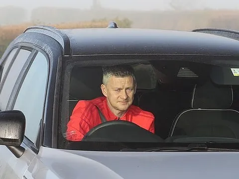Solskjaer biển hiện lạ tới sân tập M.U, Rashford nỗ lực gấp bội