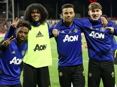 Solskjaer tuyên bố thẳng thắn, lò Carrington được phen 'dậy sóng'
