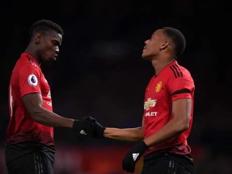 Solskjaer ra tay, M.U bán đứt người từng khiến Mourinho tức điên