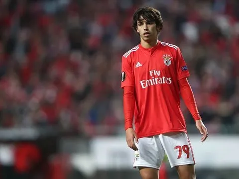 Solskjaer tính gì khi chi tới 120 triệu euro cho "Kaka đệ nhị"?