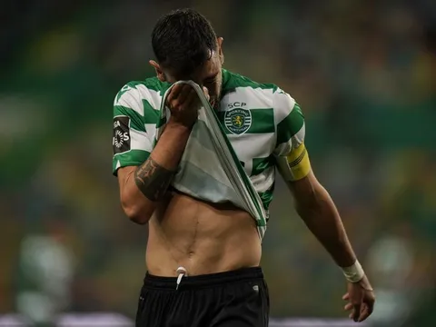 HLV lên tiếng, rõ khả năng Fernandes tới Man Utd