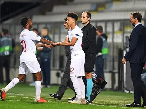 Raheem Sterling và Jadon Sancho: Đôi cánh mới của đội tuyển Anh