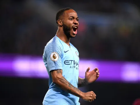 "Quên Hazard và Salah đi, Sterling mới là người giỏi nhất mùa này"