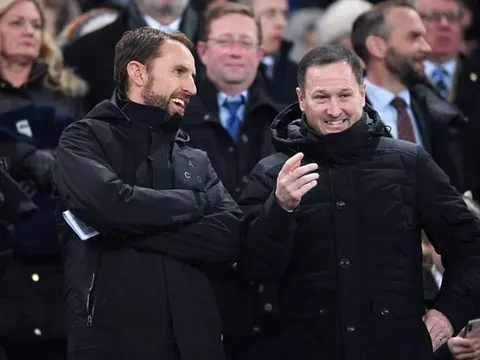 Thay Sarri tại Chelsea: Đã xuất hiện ứng viên thứ 2 sau Lampard