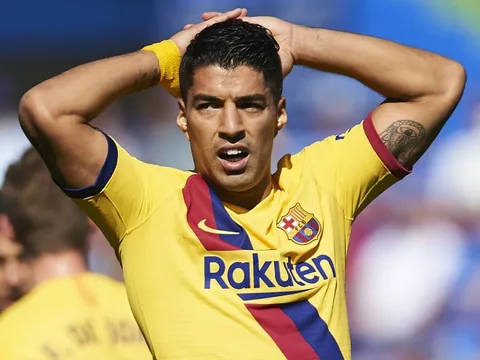 Suarez bất ngờ ngăn "bom tấn" 100 triệu euro đến Liverpool