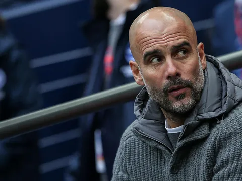 Suýt ăn thẻ đỏ nhưng đây mới là lý do Walker 'bị' Pep cho nghỉ sớm