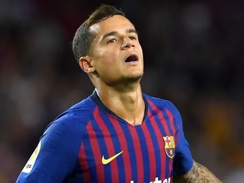 Tại sao Coutinho lạc lõng giữa dàn sao Barcelona?