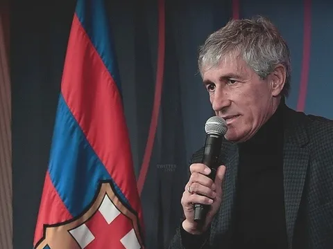 Tân HLV cảnh báo, Messi, Griezmann hoàn toàn có thể dự bị