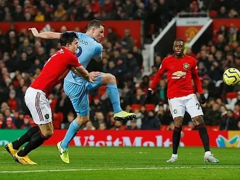 "Tân thủ quân" lại mắc sai lầm, Man Utd hứng chịu thất bại bạc nhược trên sân nhà