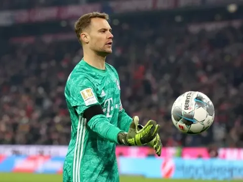 Tạo nên "bàn tay nhỏ", Neuer hùng hồn tuyên bố: "Bayern đang trở lại"