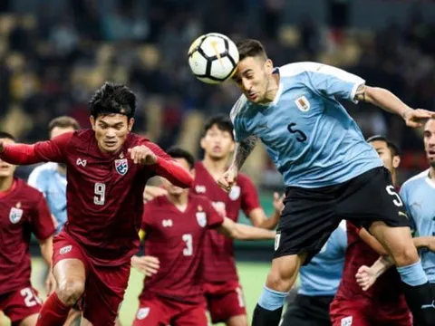 Thái Lan về nhì ở cúp tứ hùng sau trận thua 0-4 trước Uruguay