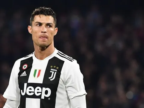 Thảm bại, Griezmann nói điều thật lòng về Ronaldo