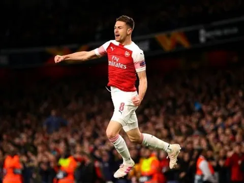 Thắng Napoli, Emery nói lời "đau lòng" về phong độ của Ramsey