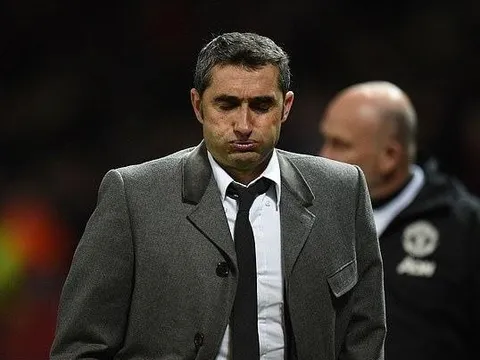 Thắng nhọc, HLV Barca chỉ ra 2 điểm mạnh nhất của Man Utd