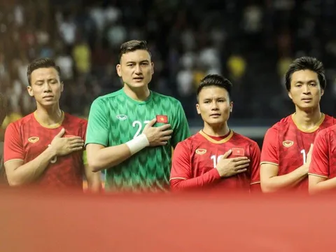 Thắng Thái Lan, Đặng Văn Lâm nói 1 điều "đốn tim" NHM Việt Nam